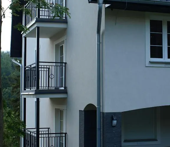 Cristal * שצ'קלארסקה פוראובה